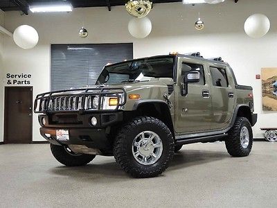 2006 Hummer H2 SUT 2006 HUMMER SUT with 79,000 Miles, Navigation , Sunroof, Very clean
