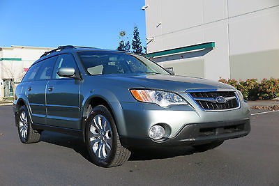 2009 Subaru Outback 2.5i Limited. Leather, Winter package, Sunroof! 2009 subaru outback 2.5 i limited leather interior winter package sunroof