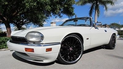 1995 Jaguar XJS 2Dr 1995 JAGUAR XJS IN STUNNING LOOKS AND CONDITION, TRULY A NICE & WELL KEPT ONE!