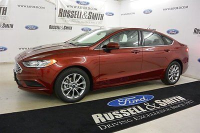 2017 Ford Fusion SE 2017 Ford Fusion SE 10 Miles Red SE FWD 4 Automatic