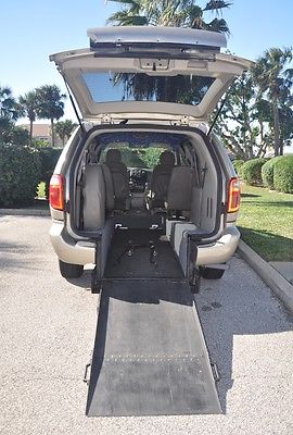 2005 Dodge Grand Caravan SE Wheelchair / handicap van - Dodge Grand Caravan for handicapped / disabled