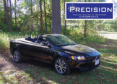 2010 Volvo C70 T5 Convertible 2-Door 2010 Volvo C70 T5 Convertible 2-Door 2.5L - Black