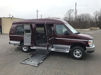 2008 Ford E-Series Van XLT 2008 FORD E-250 HANDICAP VAN WHEEL CHAIR LIFT UVL LIFT SIDE ENTRY 62000 MILES