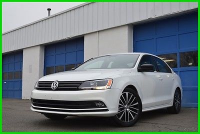 2016 Volkswagen Jetta 1.8T Sport Turbo Warranty 4,000 Miles Excellent pecial 2 Tone Interior Heated Seats Auto Navigation Bluetooth Cruise Loaded +++