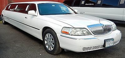 2005 Lincoln Town Car LIMO 10 Pax Stretch Limousine