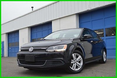 2013 Volkswagen Jetta SEL Premium  Hybrid Warranty 37,000 Miles Loaded Navigation Full Power Options Power Moonroof Bluetooth Cruise Control Excellent