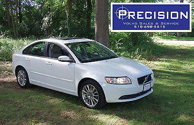 2009 Volvo S40 2.4i Sedan 4-Door 2009 Volvo S40 2.4i Sedan 4-Door 2.4L