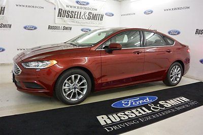 2017 Ford Fusion SE 2017 Ford Fusion SE 6 Miles Red SE FWD 4 Automatic