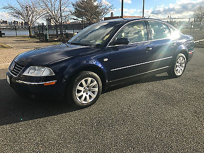 2003 Volkswagen Passat GLS Sedan 4-Door 2003 Volkswagen Passat GLS Sedan 4-Door 1.8L TURBO - Super Clean - Low Miles!!