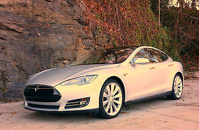 2013 Tesla Model S P85 Tesla Model S P85  Extended Warranty - Nearly Every Option - Excellent Condition