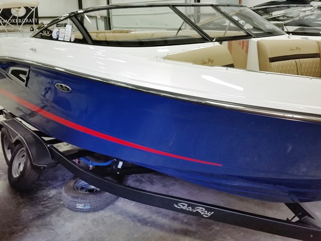 2017 Sea Ray 230 SLX