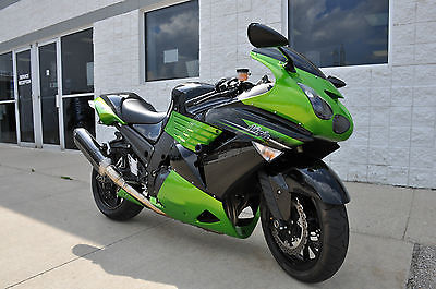 2011 Kawasaki Ninja  2011 Kawasaki Ninja ZX-14