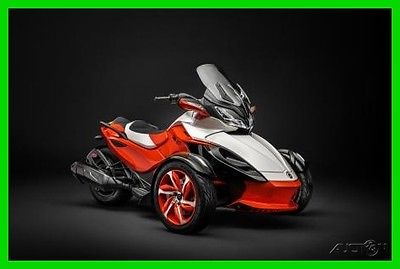 Can-Am Spyder ST-S Special Series - SE5  2015 Can-AM Spyder ST-S Special Series - SE5 New