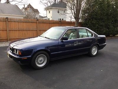 1994 BMW 5-Series  1994 BMW 530i Sedan Blue Metallic 143800 Miles Leather, Sunroof, Heated Seats