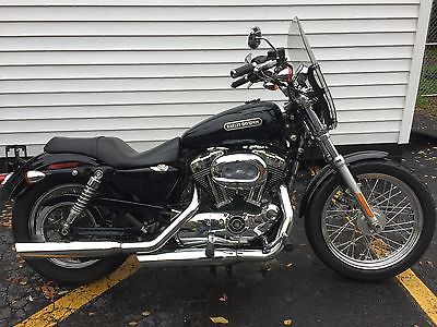 2009 Harley-Davidson Sportster  2009 HARLEY-DAVIDSON XL1200L SPORTSTER LOW BLACK MINT CONDITION