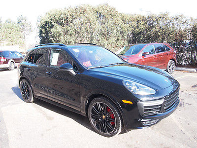 2016 Porsche Cayenne GT-S AWD 2016 Porsche Cayenne GT-S AWD AWD GTS 4dr SUV  Automatic With Overdrive Black 35