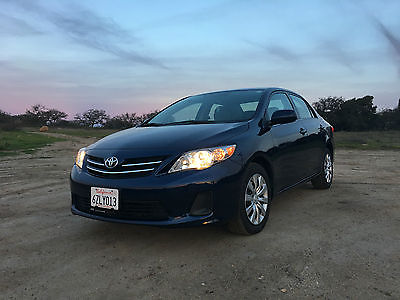 2013 Toyota Corolla LE Sedan 4-Door 2013 Toyota Corolla LE Sedan 4-Door 1.8L