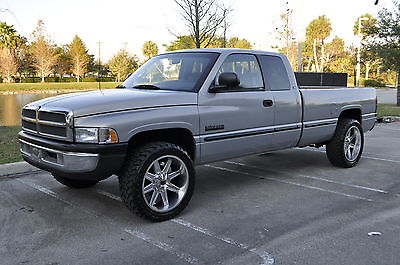 1998 Dodge Ram 2500 5-spd Diesel 1998 Dodge Ram 2500 5-spd Base Extended Cab Pickup 4-Door 5.9L