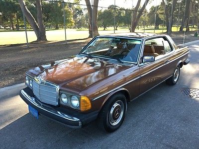 1979 Mercedes-Benz 300-Series COUPE 1979 Mercedes 300CD coupe, one owner, full service history