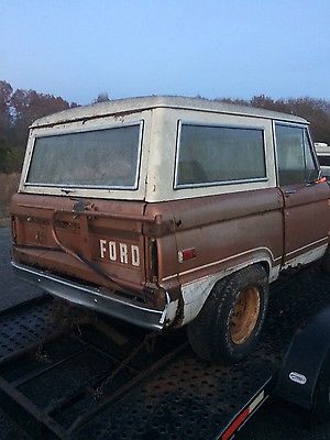 1976 Ford Bronco  Early Bronco parts truck