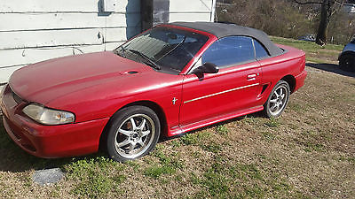 1997 Ford Mustang Base Convertible 2-Door 1997 Red Ford Mustang Convertible Car V6 Automatic