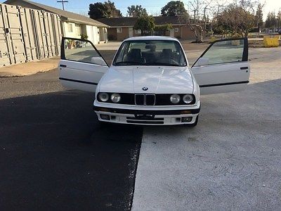 1988 BMW 3-Series  1988 BMW 325