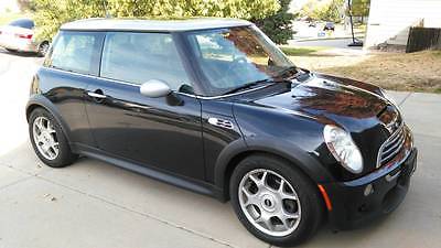 2006 Mini Cooper S  2006 Mini Cooper S