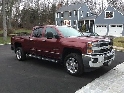 2015 Chevrolet Silverado 2500 Z71 2015 Chevrolet 2500HD Crew Cab Duramax