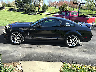 2007 Ford Mustang Shelby GT500 Coupe 2-Door 2007 Ford Mustang Shelby GT500 Coupe 2-Door 5.4L