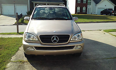 2002 Mercedes-Benz M-Class 320 Mercedes-Benz M-Clas