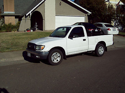 2003 Toyota Tacoma  2003 Toyota Tacoma pickup, 73.5 KMi, 4 Cyl, 2.4L, RWD, AT, AC, salvage (rebuilt)