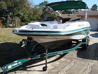 2006 TAHOE TRACKER 215 DECK BOAT