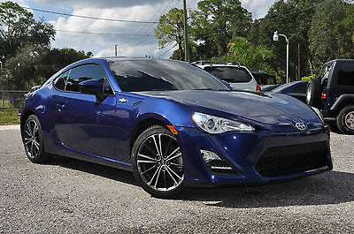 2016 Scion FR-S Base Coupe 2-Door 2016 Scion FR-S 6 Speed Low Miles Exhaust LED's Like New