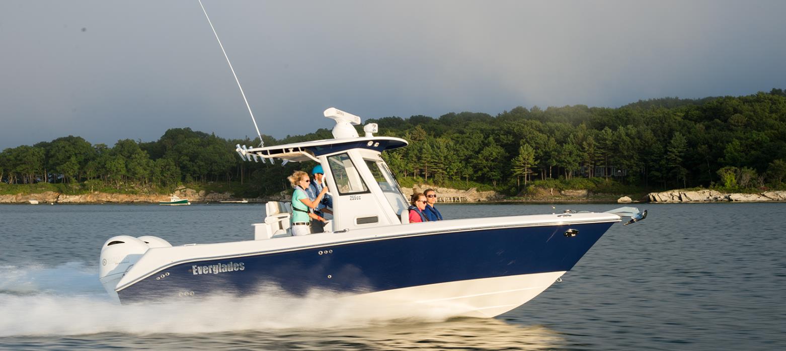 2017 EVERGLADES BOATS 255cc