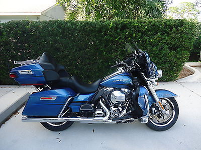 2014 Harley-Davidson Touring  2014 Harley Ultra Limited only 10K miles and like new..CUSTOM COLOR!!