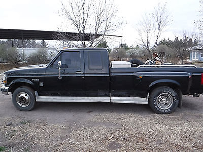 1992 Ford F-350  1992 FORD F-350 DUALLY