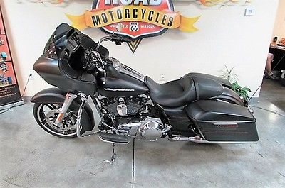 2015 Harley-Davidson Touring  2015 Harley Davidson Road Glide Special with only 1,329 miles