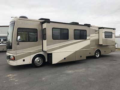 2006 FLEETWOOD DISCOVERY 39S*3 SLIDE CLASS A MOTOR HOME*ONLY 7500 MILES*CLEAN