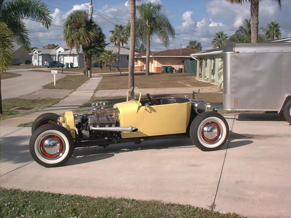 1926 Ford Model T Custom 1926 Lakes Modified T Roadster Hot Rod