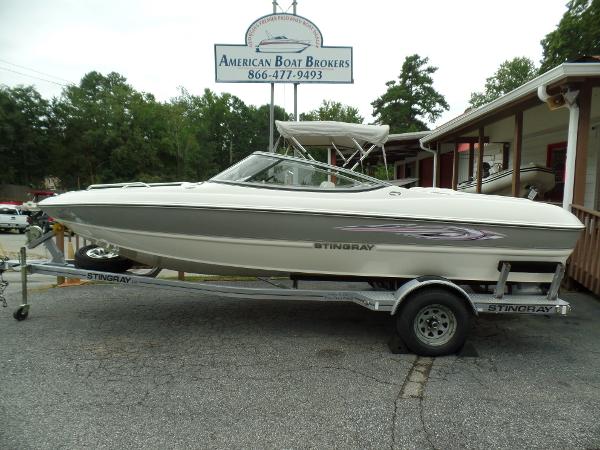 2010 Stingray Boats 195 LX