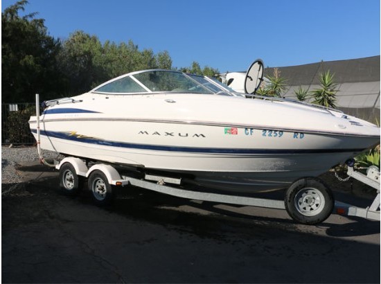 2004 Maxum 2100 SC