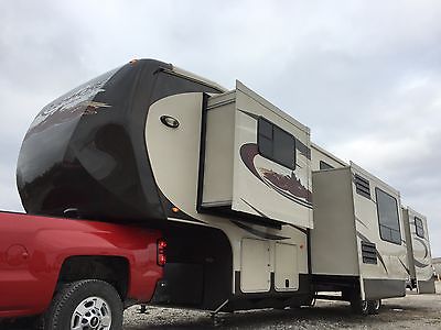 2012 RUSHMORE 38FL FRONT LIVING 5TH WHEEL 5S 40' GORGEOUS RV MONTANA FINANCE WOW