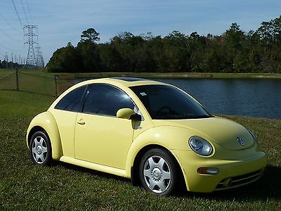 2001 Volkswagen Beetle-New  Yellow VW Beetle - Garage Kept, Very Good Condition