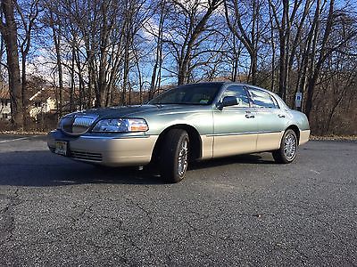 2006 Lincoln Town Car Signature Limited 2006 Lincoln Town Car