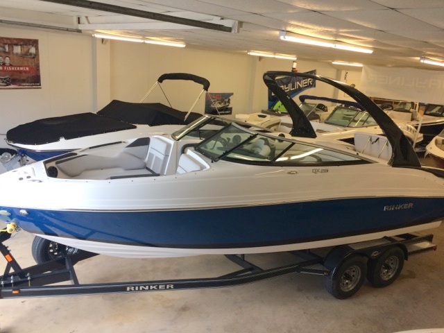 2017 Rinker QX26 BR