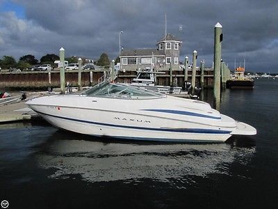 2003 Maxum 2400 SC Sport Boat
