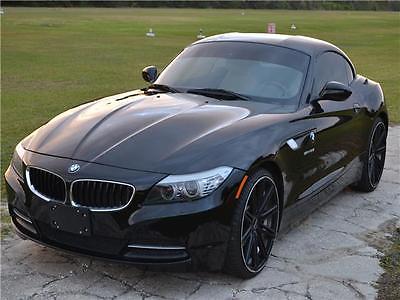 2010 BMW Z4 sDrive30i 2dr Convertible 10 BMW Z4 sDrive30i HARDTOP CONVERTIBLE, SPORT PACKAGE, HEATED LEATHER SEATS. BE
