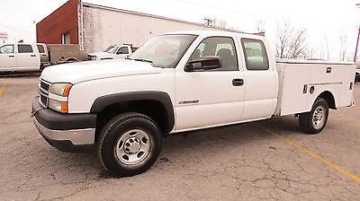 2006 Chevrolet Silverado 2500 HD 4X4 EXCAB  8 FT STAHL UTILITY 6.0 AUTO 4:10 UTILITY CO FLEET!RIDE AND DRIVE!!!$$$$$READY TO GO TO WORK!!!!RUNS STRONG!!SAVE$