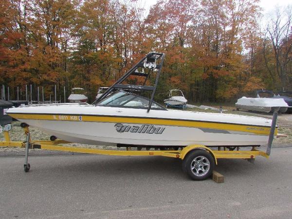 2001 Malibu Sunsetter LXi