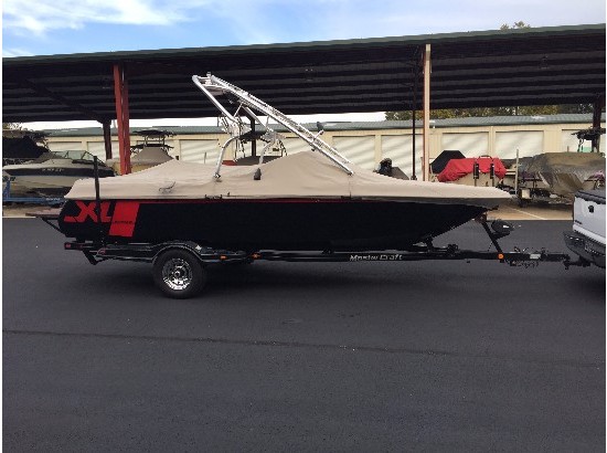 2006 Mastercraft X1